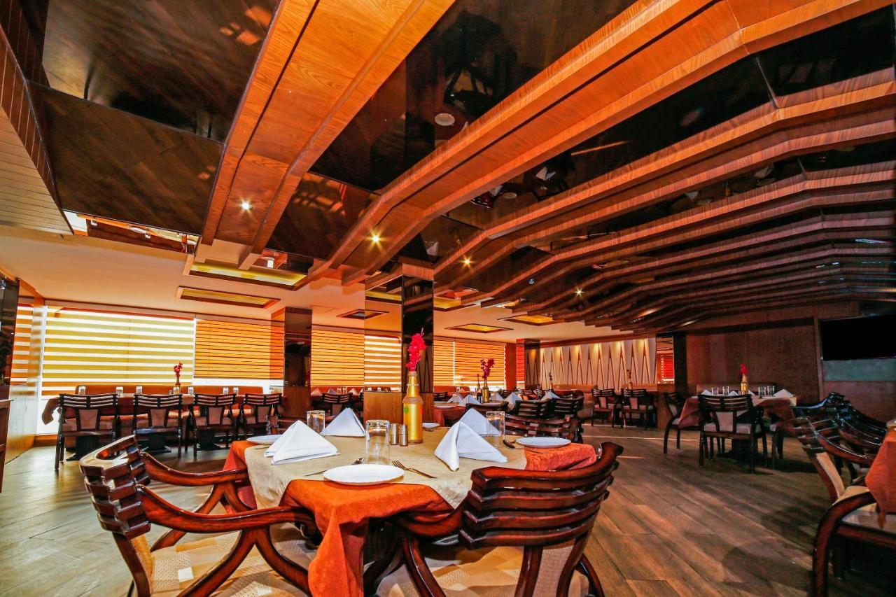 Hotel Shelter Gwalior Εξωτερικό φωτογραφία