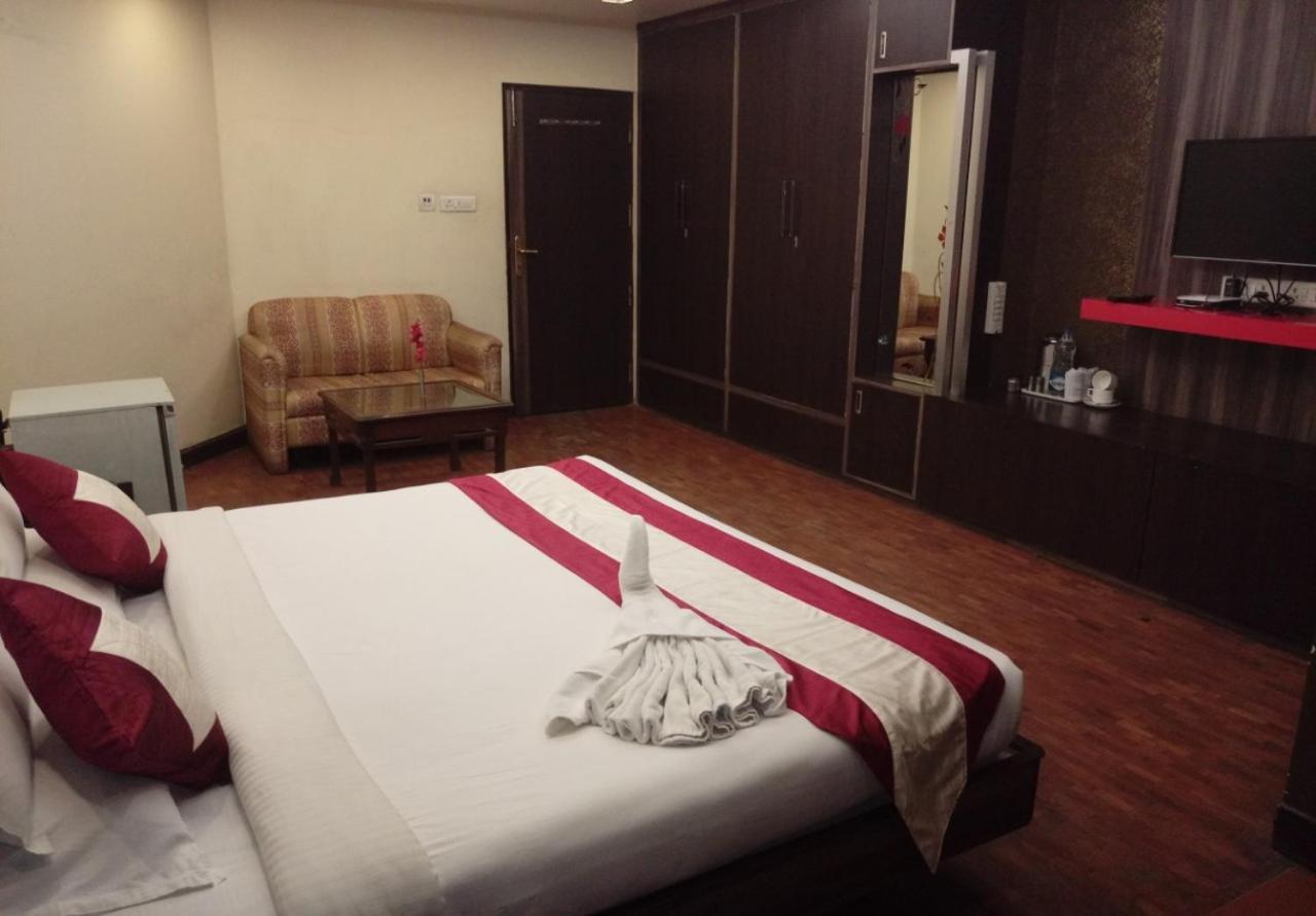 Hotel Shelter Gwalior Εξωτερικό φωτογραφία