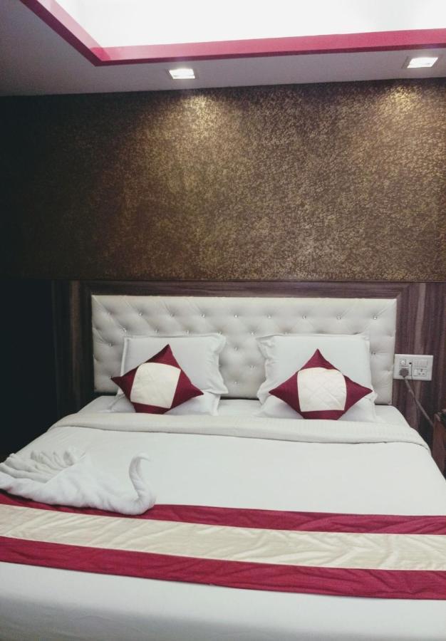 Hotel Shelter Gwalior Εξωτερικό φωτογραφία