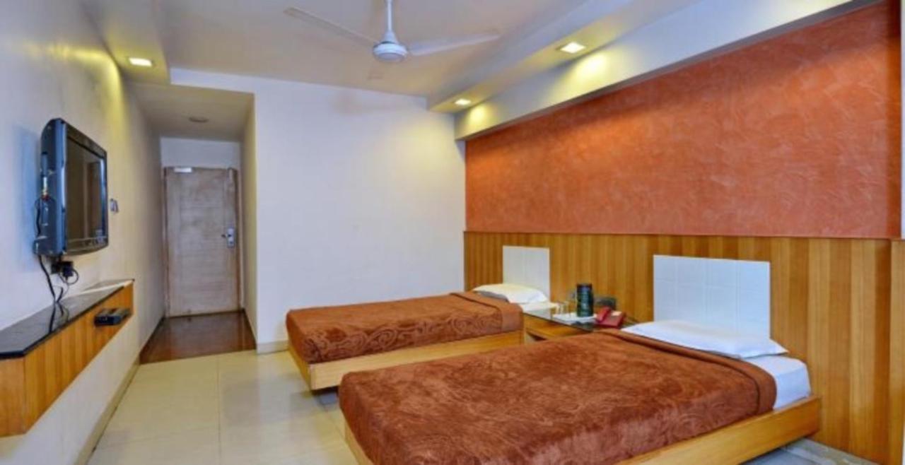 Hotel Shelter Gwalior Εξωτερικό φωτογραφία