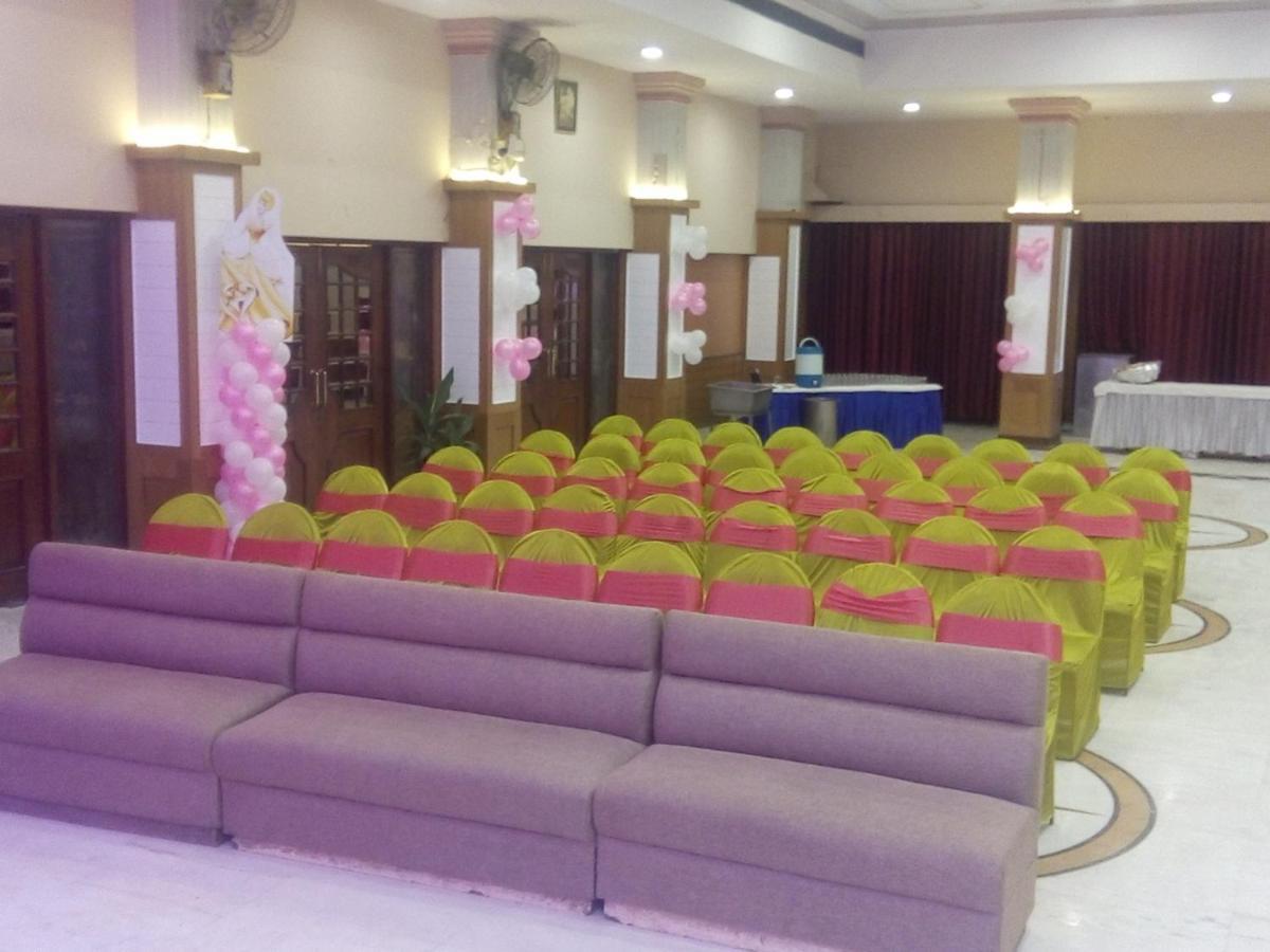 Hotel Shelter Gwalior Εξωτερικό φωτογραφία