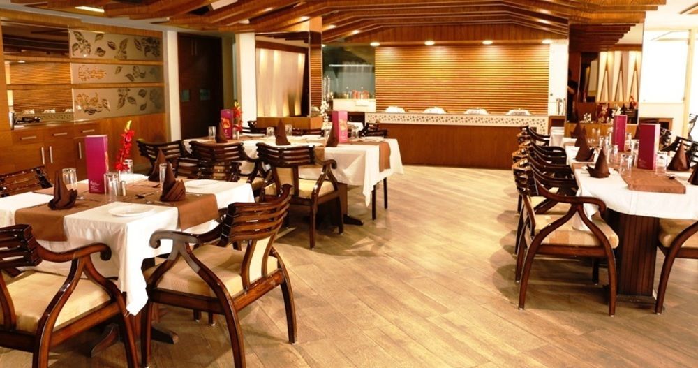 Hotel Shelter Gwalior Εξωτερικό φωτογραφία